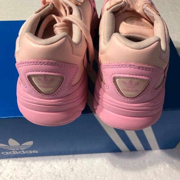 ❌SOLD❌ADIDAS Original Falcon Chunky '90s-inspired - Picture 3 of 8